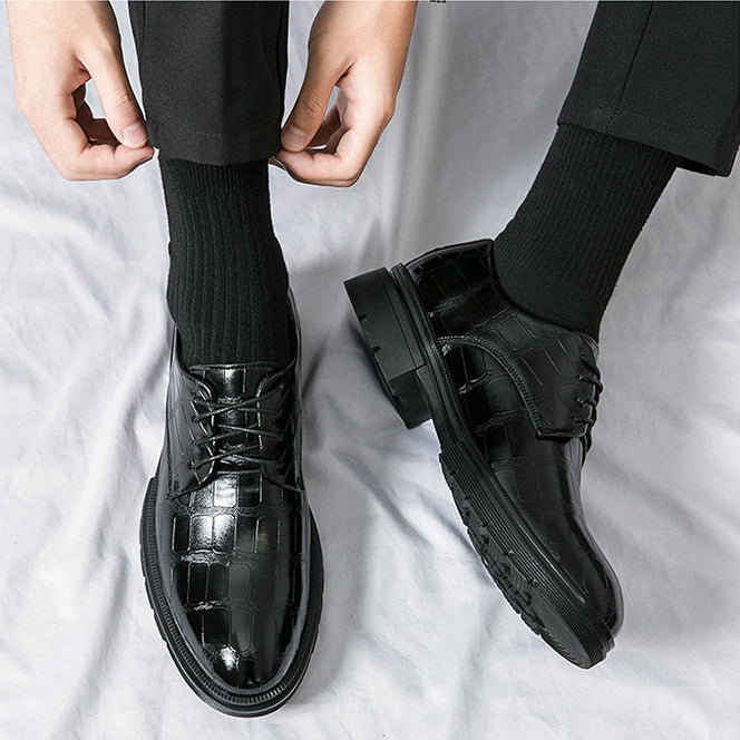 ✨ BOUTIQUE-HERR SKOR MED KROKODILTRYCK 👞💼 🐊 Elegans & Komfort i Svensk Design ✨