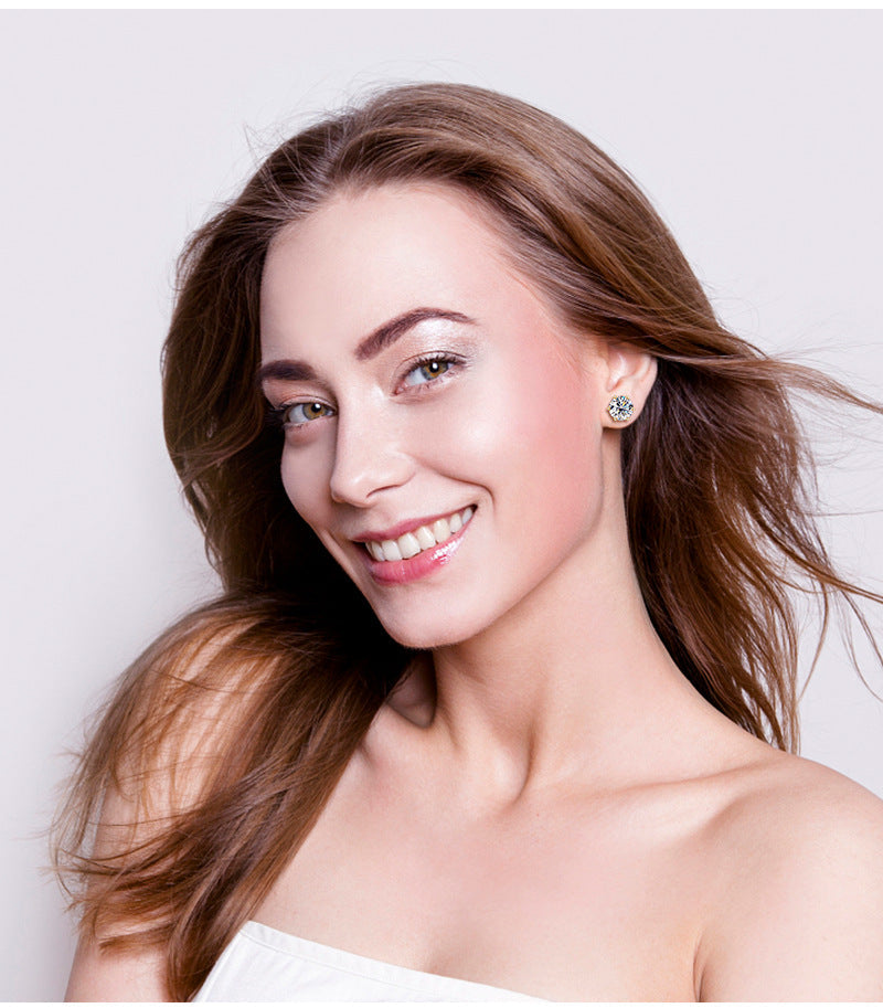 💎 60 % RABATT! ✨ Øredobber med seks klor og diamanter – Klassisk design, tidløs eleganse og perfekt gave ✨ 