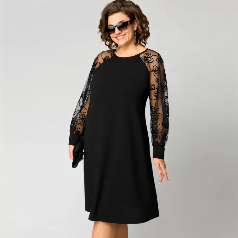 👗✨ Elegant Spetsklänning med Bekväm Rundringning – NU med 50% RABATT