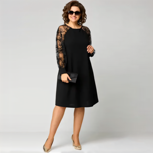 👗✨ Elegant Spetsklänning med Bekväm Rundringning – NU med 50% RABATT