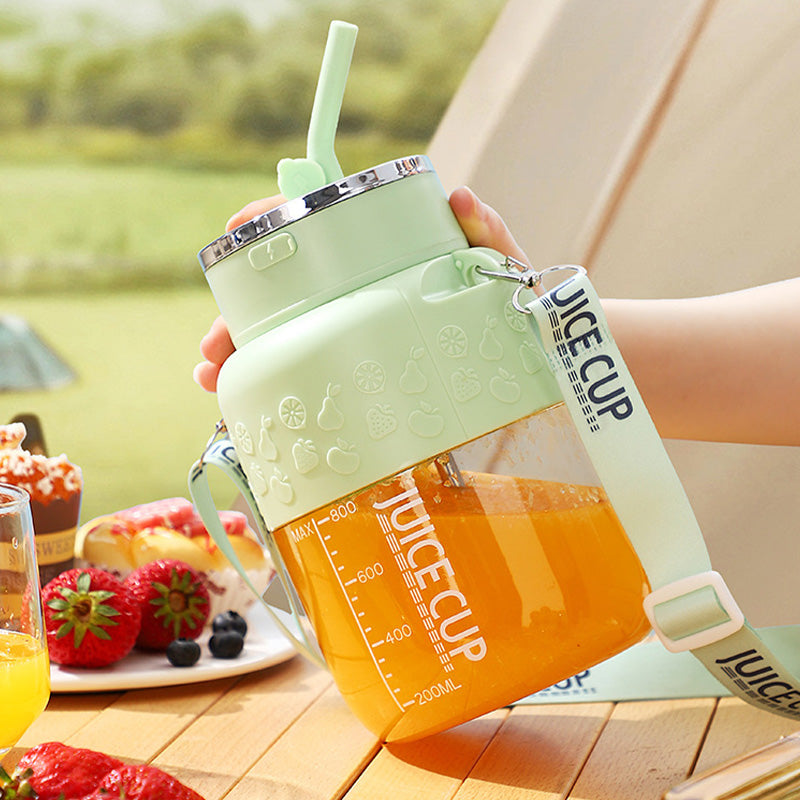 💪🍓 "Stor Kapacitet & Svensk Design! 🍹✨ 800ml Bärsmoothie-Mugg – Mixa dricka var som helst med USB-laddning + Silikonrem"