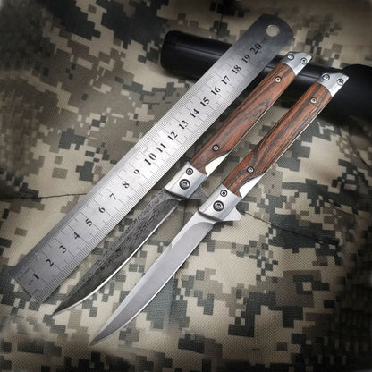 🔪 50% RABATT NU! ✨ Fällkniv med Trähandtag - Rostfritt Stål med Bältesklippa för Friluftsaktiviteter och Vardagsbruk 🌲🛡️