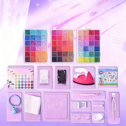 💝Komplett set med 96 färgade smältbara pärlor✨ – Det ultimata setet med strykjärn, pegboards och mönster för oändliga DIY-projekt!🌟