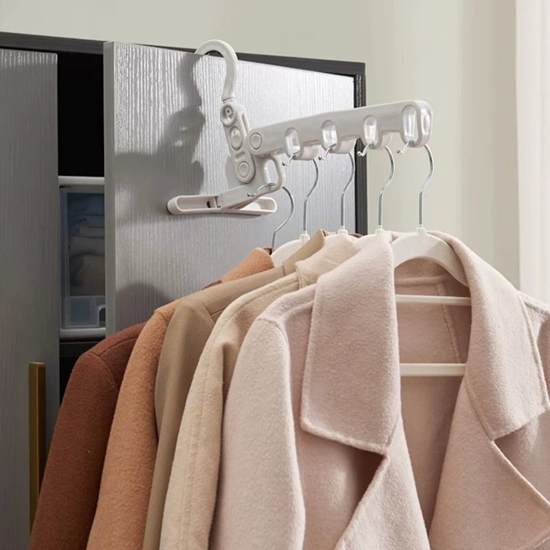 🧳 Köp 1 få 1 Gratis! 👔 Hopfällbar klädhängare – praktisk för resor, små utrymmen & smart förvaring – perfekt för hotell och hemmet 🏠