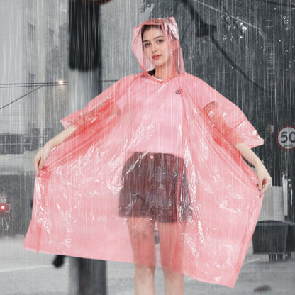 ☔ 50 % RABATT + KÖP 1 – FÅ 1 GRATIS! 🌧️ Mini-Regnponcho i Bollformat – Portabel, Vattentät & Perfekt För Resor och Utomhusbruk 🎒✨